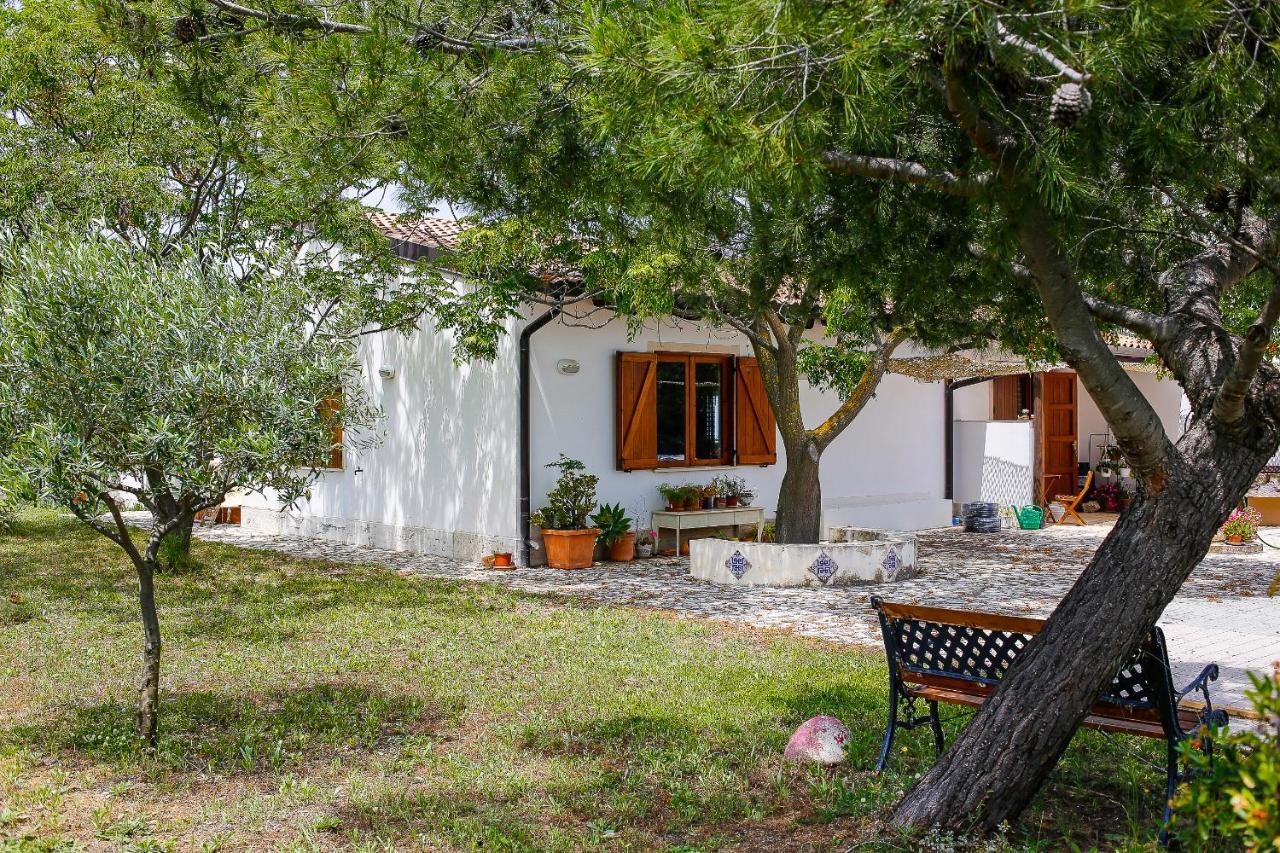 Nomade - Slow Living Lodge Balestrate Buitenkant foto