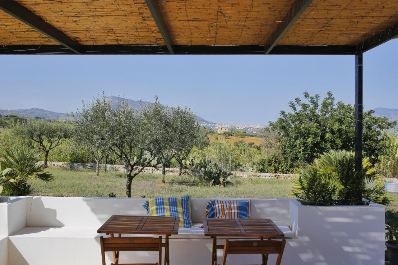 Nomade - Slow Living Lodge Balestrate Buitenkant foto
